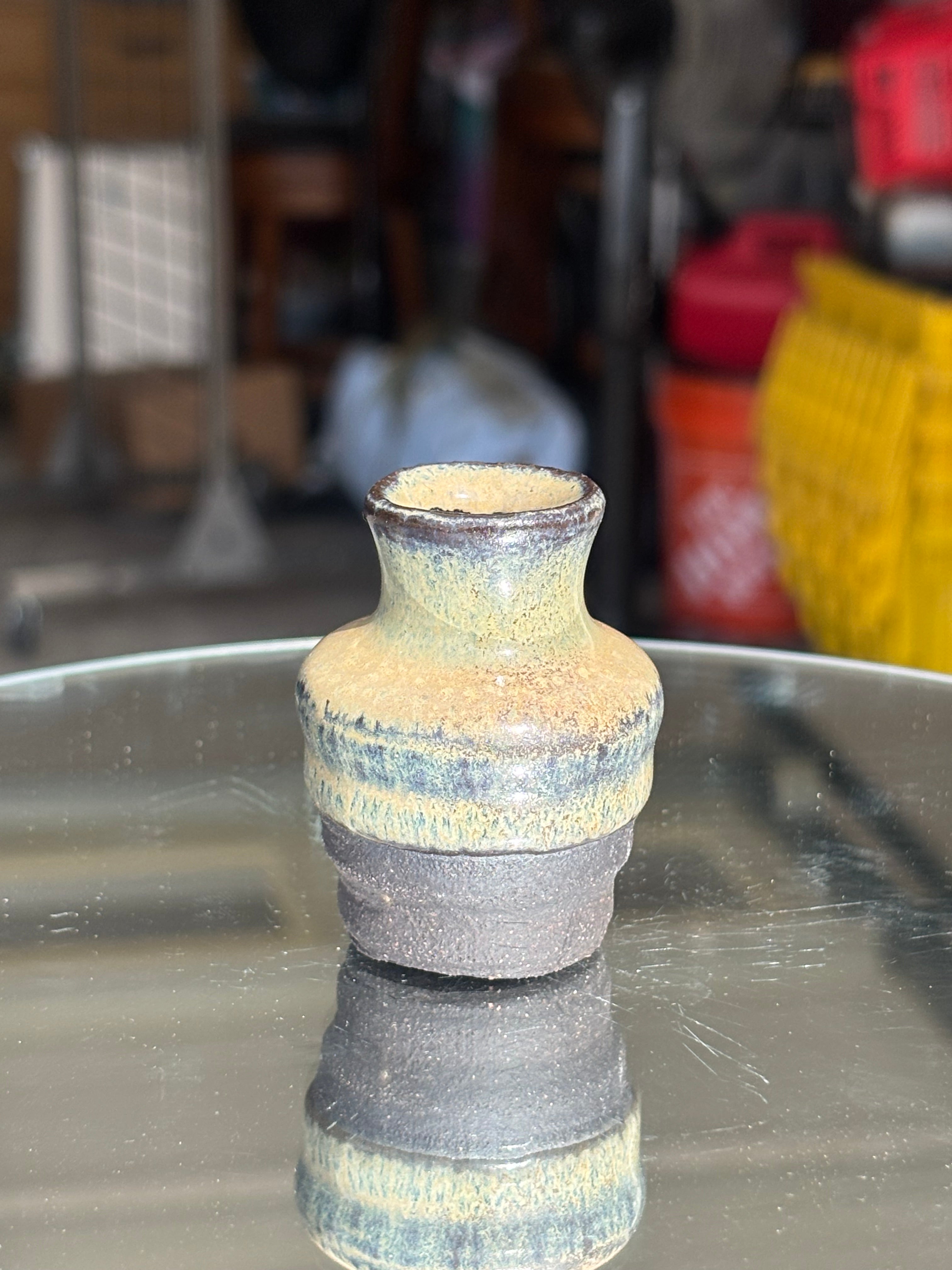 Mini Vase 25