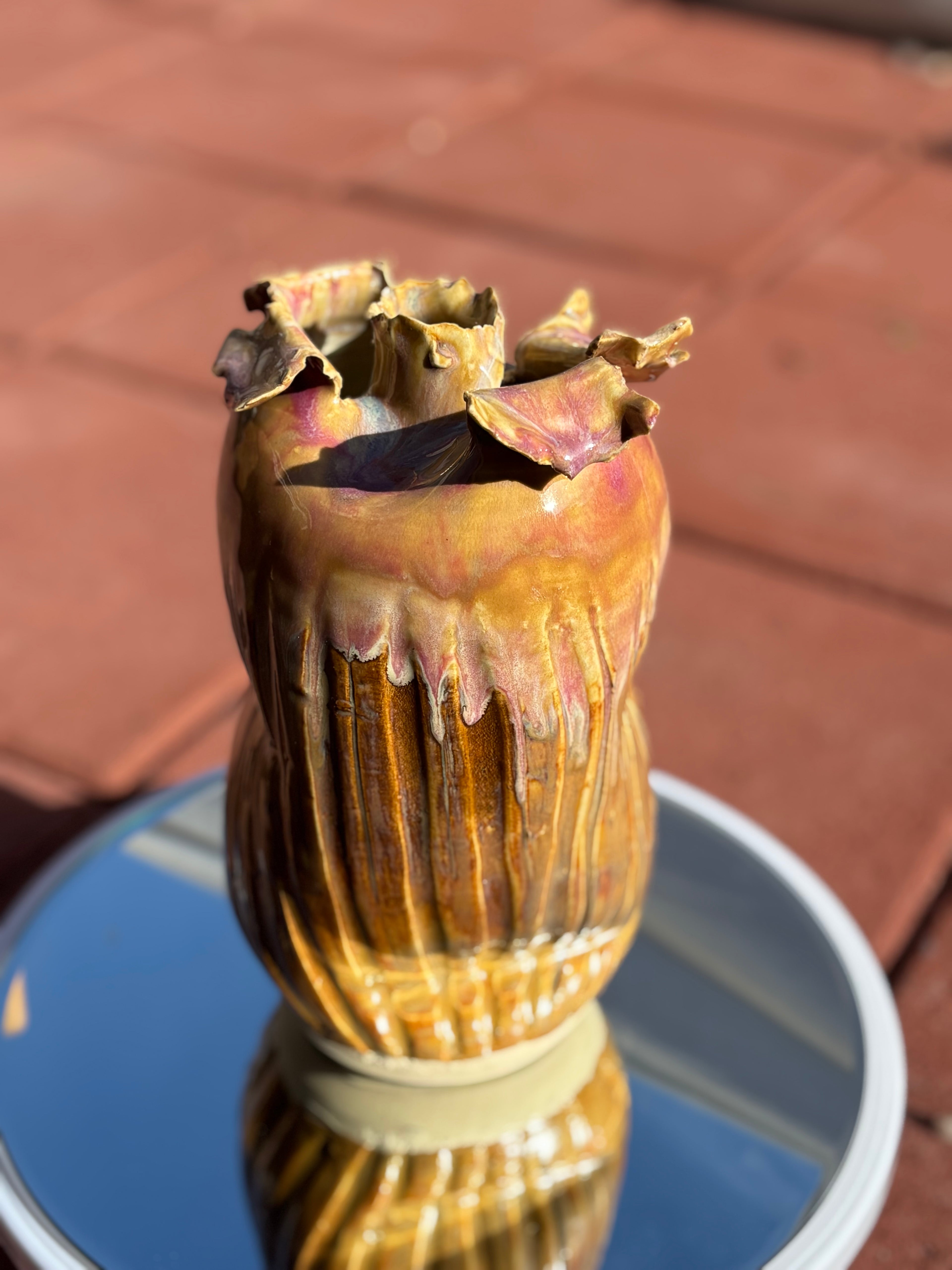 Peanut Vase