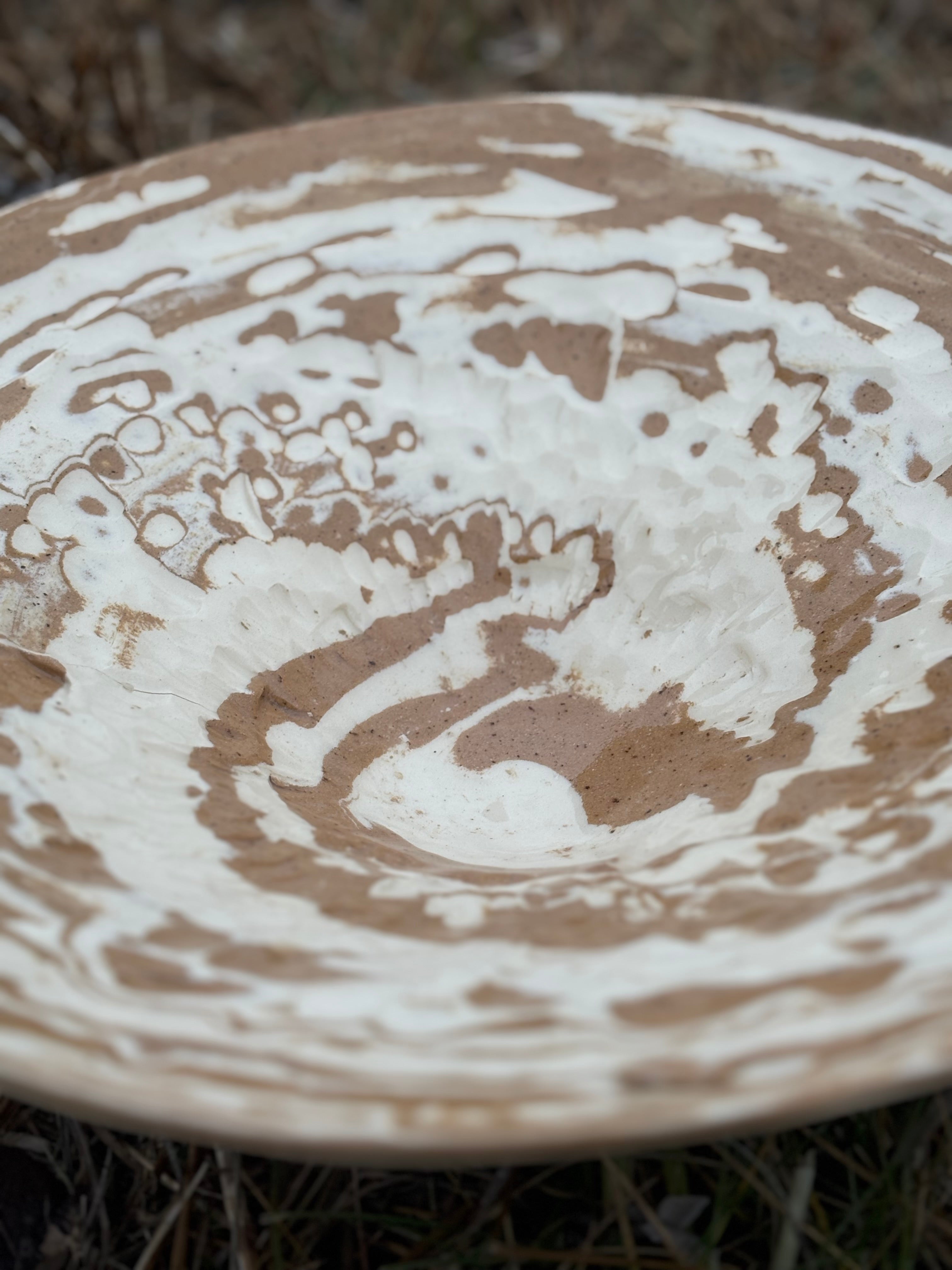 Chattered marbled bowl